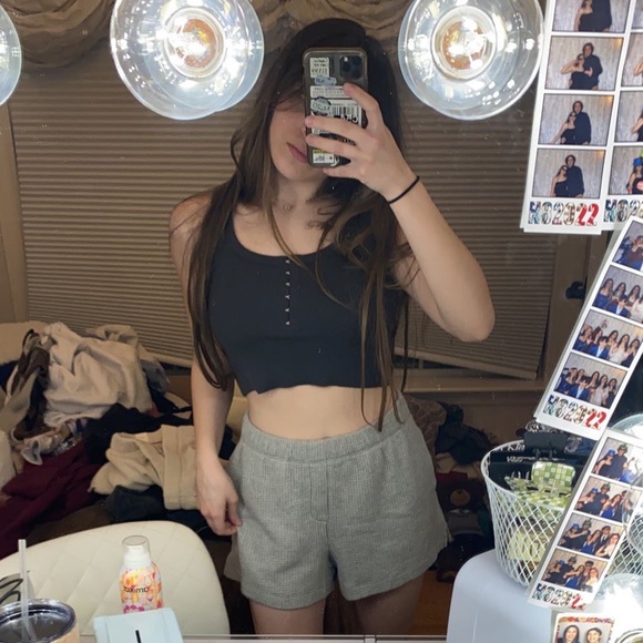 nicolletteoneil